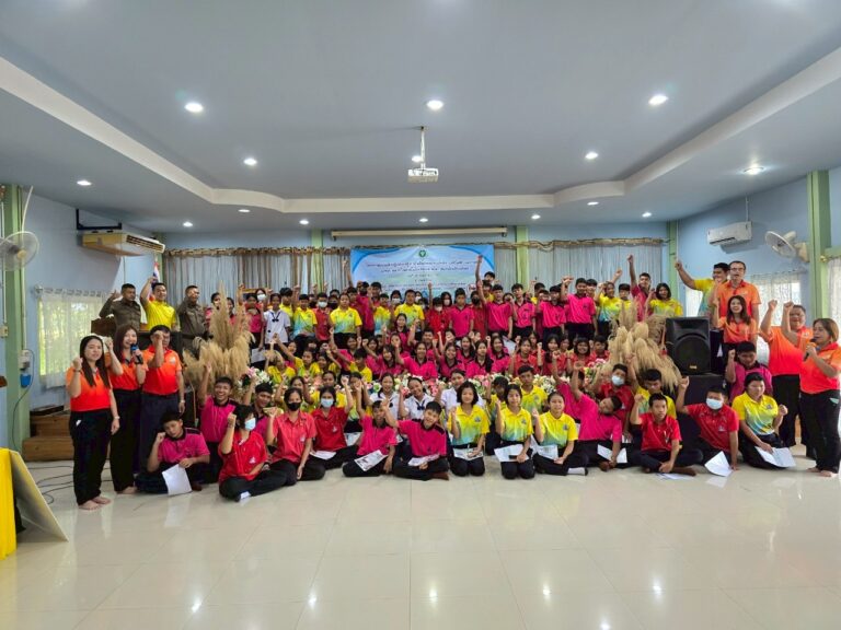 โครงการรู้เท่าทันพิษภัยของยาเสพติด บุหรี่ไฟฟ้า แอลกอฮอล์ และอบายมุขทั้งหลาย ในโรงเรียนขยายโอกาสและโรงเรียนมัธยมศึกษา ปีงบประมาณ 2568